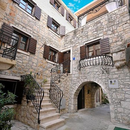 Stone House Srida Appartement Baška Voda Buitenkant foto