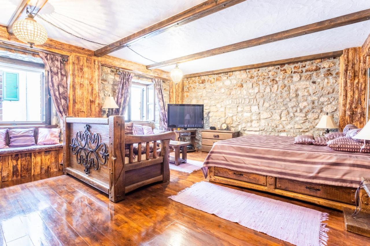 Stone House Srida Appartement Baška Voda Buitenkant foto