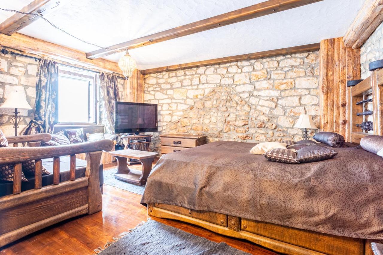 Stone House Srida Appartement Baška Voda Buitenkant foto