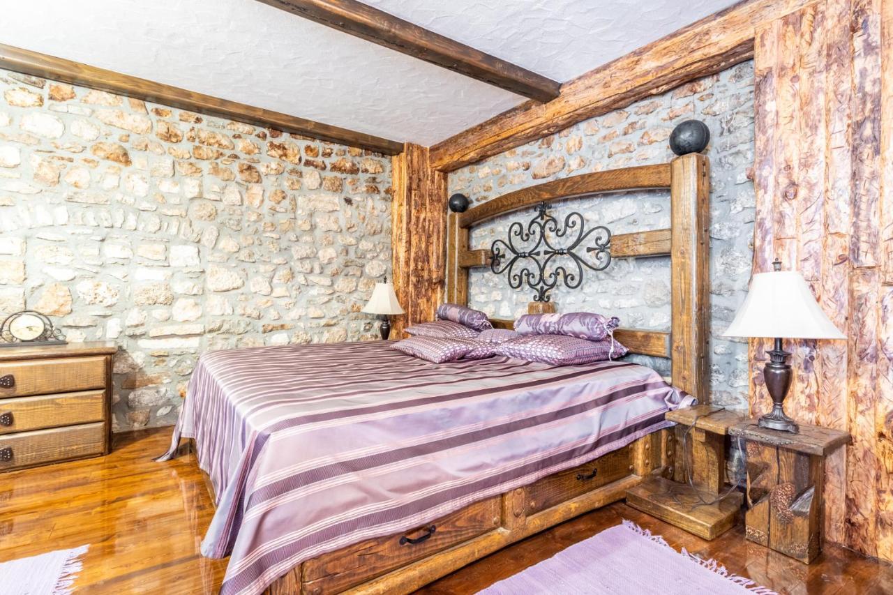 Stone House Srida Appartement Baška Voda Buitenkant foto