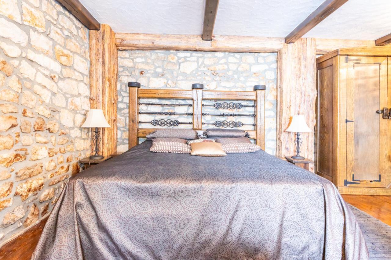 Stone House Srida Appartement Baška Voda Buitenkant foto
